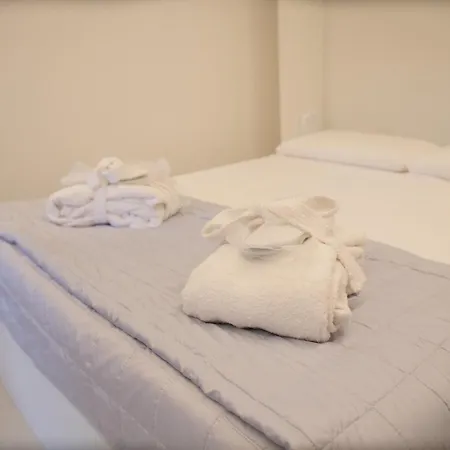 Il Nido Su Stresa Nyaraló